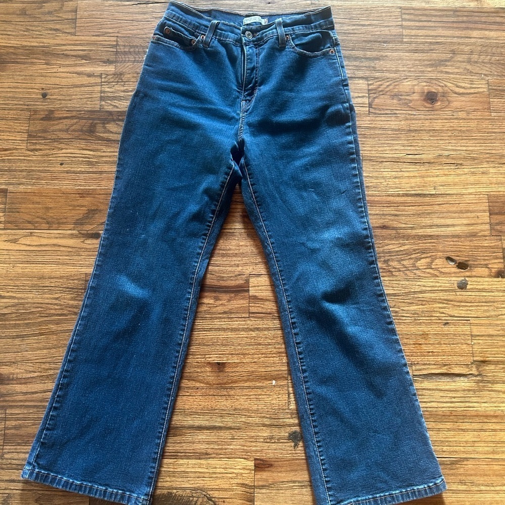 Levi's 512 Perfectly Slimming Women Straight sz 10P M - Picture 2 of 8